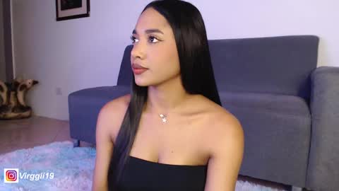 missvirggii online show from February 2025 07:52:01 PM