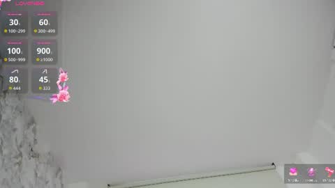 Snapshot of missweetpeach chatting on July 2026 11:08:02 PM Pau OFmissweetpeach online show from July 2026 11:08:02 PM