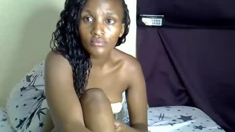 Snapshot of missxynn chatting on May 2026 07:45:02 PM missxynn online show from May 2026 07:45:02 PM