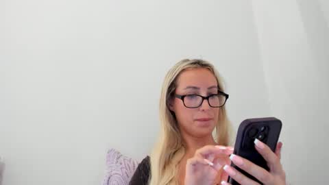 Snapshot of missy_matrix chatting on June 2026 08:49:02 AM Missy matrix online show from June 2026 08:49:02 AM