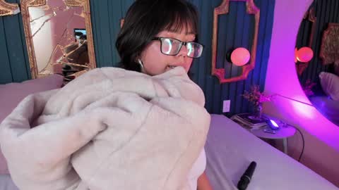 Snapshot of missy_taylor_ chatting on December 2024 10:54:02 PM Missy online show from December 2024 10:54:02 PM