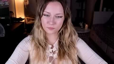 Snapshot of missyourtouch chatting on July 2026 06:06:02 PM MissYourTouch online show from July 2026 06:06:02 PM