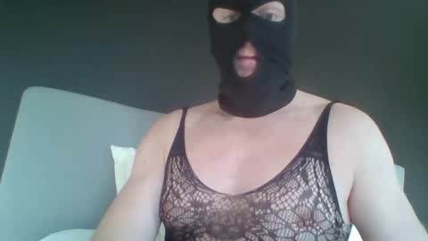 Snapshot of mister_tommm80 chatting on January 2026 01:48:02 PM mister_tommm80 online show from January 2026 01:48:02 PM
