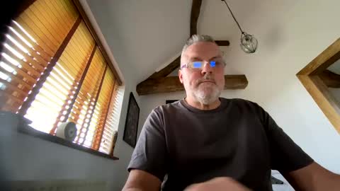 Misterblivs online show from February 2025 02:34:01 PM