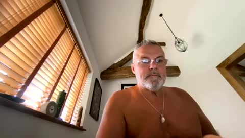 Misterblivs online show from July 2026 08:10:02 AM