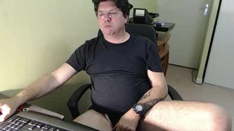 Snapshot of mistercoeur1 chatting on January 2026 05:29:02 PM mistercoeur online show from January 2026 05:29:02 PM