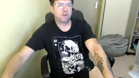 Snapshot of mistercoeur1 chatting on June 2026 08:39:01 AM mistercoeur online show from June 2026 08:39:01 AM