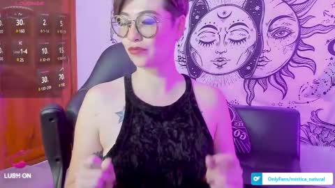 Mistica Natural online show from January 2025 12:57:02 AM