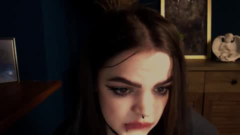 Snapshot of misticwave chatting on November 2025 02:20:02 PM Ines online show from November 2025 02:20:02 PM