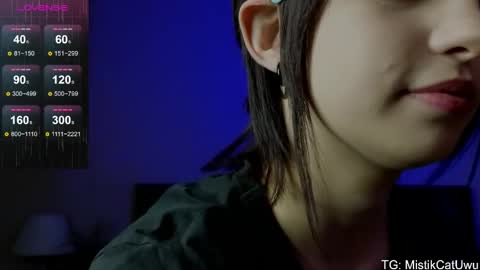 mistikcat online show from March 2026 05:42:01 PM