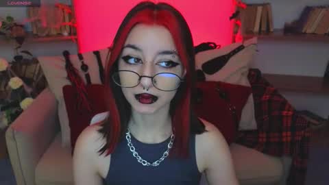 Marcelline online show from October 2025 07:08:01 AM