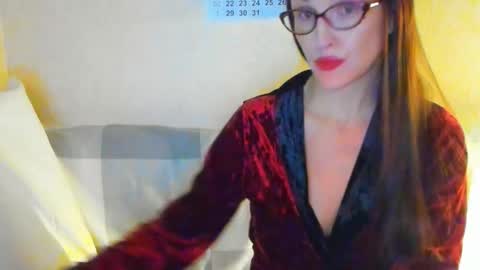Victoria Eden online show from November 2025 09:15:02 PM