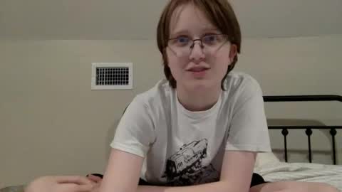 Snapshot of mistress_callie chatting on April 2026 02:51:02 AM Lassie Cassie online show from April 2026 02:51:02 AM