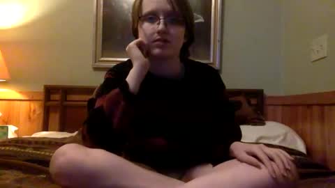 Snapshot of mistress_callie chatting on June 2026 12:38:01 AM Lassie Cassie online show from June 2026 12:38:01 AM