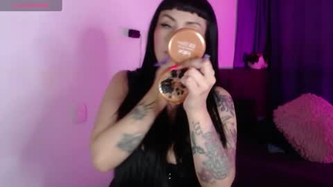 Snapshot of mistress_ditta2 chatting on January 2025 08:08:01 AM       online show from January 2025 08:08:01 AM