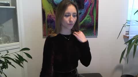 Snapshot of mistress_kasandrra chatting on December 2024 10:43:01 AM Mistress Cassie - Cash online show from December 2024 10:43:01 AM