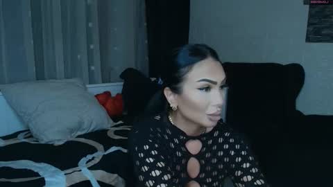 Snapshot of mistress_meryem chatting on June 2026 09:41:01 PM mistress_meryem online show from June 2026 09:41:01 PM