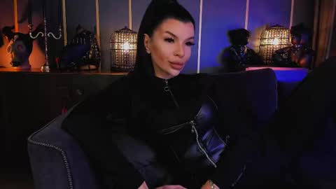 Snapshot of mistresselenia chatting on February 2025 10:20:02 AM Elenia online show from February 2025 10:20:02 AM