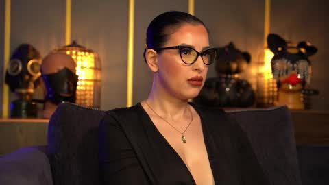 Mistress Kelly online show from March 2026 11:32:01 PM