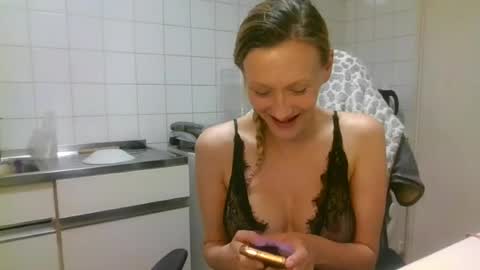 Snapshot of mistressmilly32 chatting on June 2026 10:41:02 PM mistressmilly32 online show from June 2026 10:41:02 PM