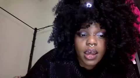 Snapshot of mistressmystii chatting on November 2025 07:08:01 AM Mistress Mystii online show from November 2025 07:08:01 AM
