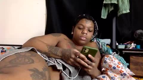 Snapshot of mistressmystii chatting on December 2025 05:38:02 AM Mistress Mystii online show from December 2025 05:38:02 AM