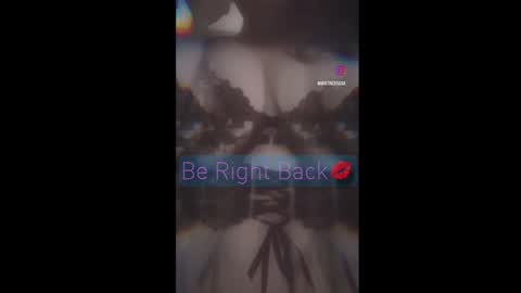 Snapshot of mistresssx chatting on December 2024 09:33:02 PM Miss X online show from December 2024 09:33:02 PM