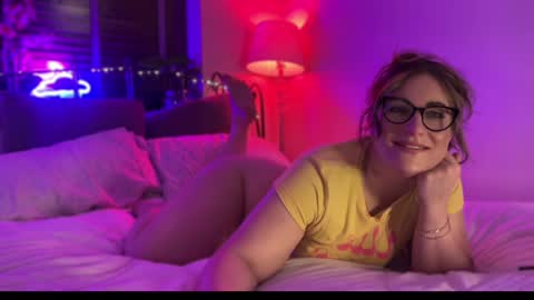 Snapshot of mistresssx chatting on January 2025 11:00:02 AM Miss X online show from January 2025 11:00:02 AM