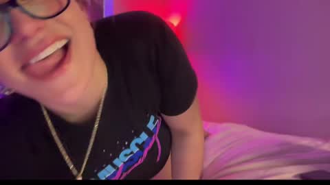 Snapshot of mistresssx chatting on February 2025 05:05:02 PM Miss X online show from February 2025 05:05:02 PM