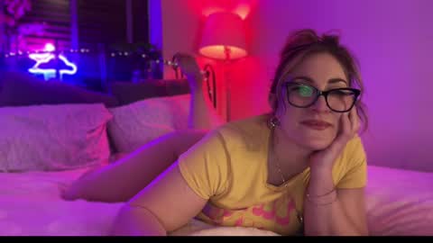 Snapshot of mistresssx chatting on February 2025 06:48:02 PM Miss X online show from February 2025 06:48:02 PM