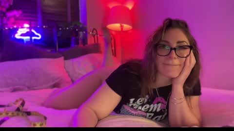 Snapshot of mistresssx chatting on February 2025 07:03:02 PM Miss X online show from February 2025 07:03:02 PM