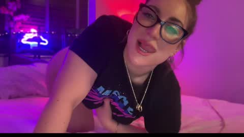 Snapshot of mistresssx chatting on February 2025 02:53:01 PM Miss X online show from February 2025 02:53:01 PM