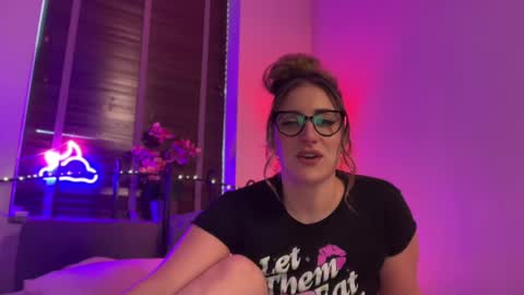 Snapshot of mistresssx chatting on October 2025 08:20:02 PM Miss X online show from October 2025 08:20:02 PM