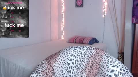 mitchwilson1 online show from September 2025 02:00:02 AM