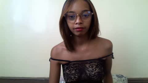 Snapshot of mitiah06 chatting on June 2026 05:21:02 AM mitiah06 online show from June 2026 05:21:02 AM