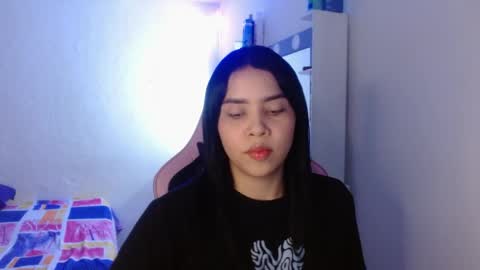 Hanna online show from April 2026 01:04:01 AM