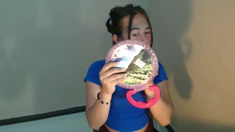 Snapshot of mitsuri_yuki chatting on January 2025 05:19:01 AM Mitsu online show from January 2025 05:19:01 AM