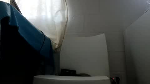 Snapshot of mix4u chatting on February 2026 11:32:01 AM mix4u online show from February 2026 11:32:01 AM