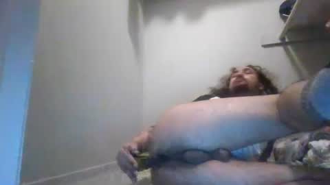 Snapshot of mix_it_up chatting on December 2024 07:32:01 AM mix_it_up online show from December 2024 07:32:01 AM