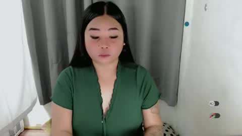 Snapshot of miya_licious chatting on October 2025 07:17:02 AM cassie marie online show from October 2025 07:17:02 AM