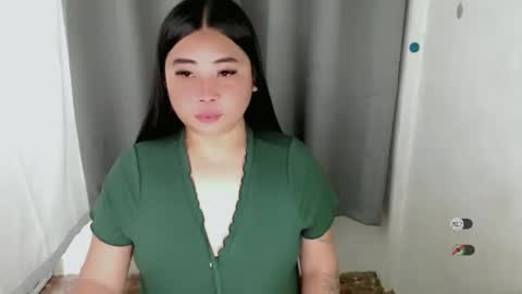 Snapshot of miya_licious chatting on November 2025 03:09:01 AM cassie marie online show from November 2025 03:09:01 AM