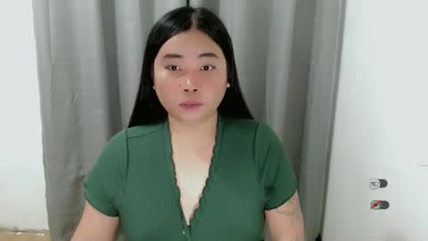 Snapshot of miya_licious chatting on February 2026 07:20:01 PM cassie marie online show from February 2026 07:20:01 PM