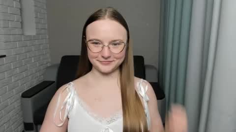 Miya online show from January 2025 09:21:01 PM