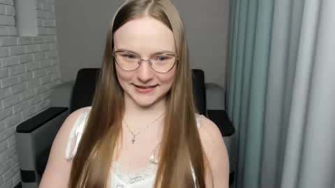 Miya online show from February 2025 09:27:02 PM