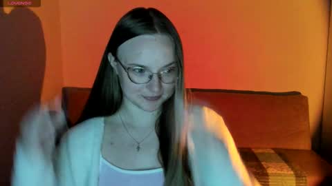 Miya online show from September 2025 04:51:02 PM