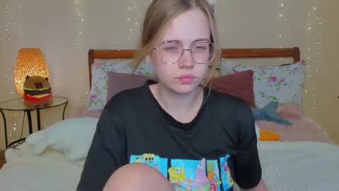 Snapshot of miya_soft chatting on July 2026 01:23:02 AM Miya online show from July 2026 01:23:02 AM