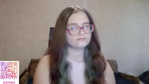 Milana online show from September 2025 11:22:02 AM