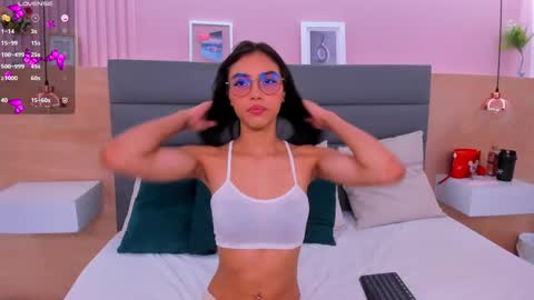 Miyu online show from September 2025 04:53:02 PM