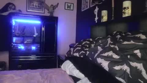 Mizz Bonez online show from April 2026 06:38:01 AM