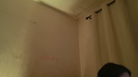 Snapshot of mli739709 chatting on July 2026 02:18:01 AM MoonLipson online show from July 2026 02:18:01 AM